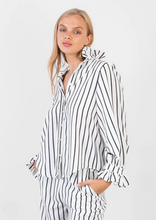 Load image into Gallery viewer, Koch Phoebe Top Black/White Stripe