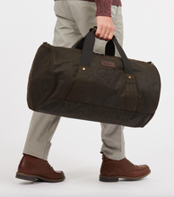 Load image into Gallery viewer, Barbour Explorer Wax Duffle Bag