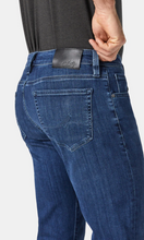 Load image into Gallery viewer, 34 Heritage Courage Brushed Urban Jeans  Dark Midnight