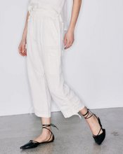Load image into Gallery viewer, Melissa Nepton June Linen Gaucho Pant Mastik