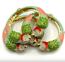 Load image into Gallery viewer, Garland Parrot Hinged Bracelet