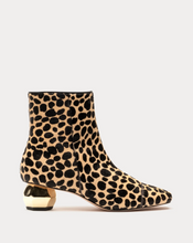 Load image into Gallery viewer, FV Marnie Haircalf Bootie Cheetah