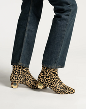 Load image into Gallery viewer, FV Marnie Haircalf Bootie Cheetah