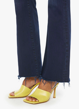 Load image into Gallery viewer, Weekender Fray Chip On My Shoulder