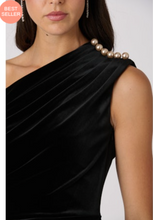 Load image into Gallery viewer, Ola Velvet Gown Jet