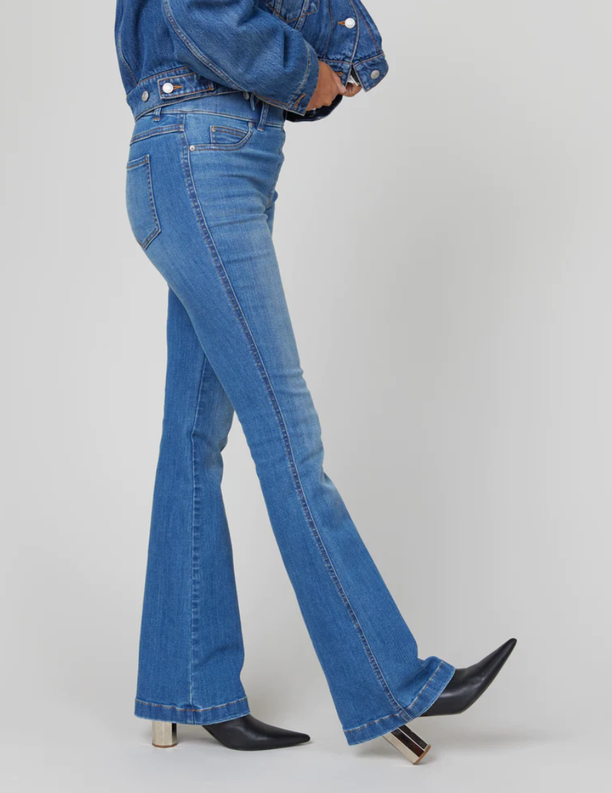 Spanx Flare Jeans Vintage Indigo – The Blue Collection