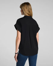 Load image into Gallery viewer, Poplin SS Black Top