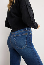 Load image into Gallery viewer, Always Fits Good Classic Bootcut Jeans