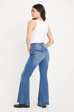 Load image into Gallery viewer, Always Fits Good Petite Flare Jeans