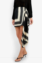 Load image into Gallery viewer, Florella Skirt