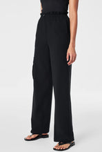 Load image into Gallery viewer, Spanx On The Move Wide Leg Pant Black