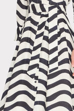Load image into Gallery viewer, Lexi Printed Midi Dress