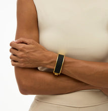 Load image into Gallery viewer, Gianna Stingray Hinge Cuff
