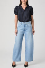 Load image into Gallery viewer, Diego Top