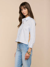 Load image into Gallery viewer, Fawn Beach Print Shirt
