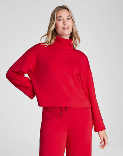 AE Cropped Turtleneck Red