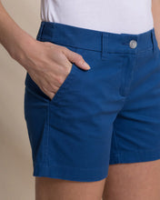 Load image into Gallery viewer, ST Caroline 5" Short Nautical Blue