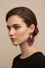 Load image into Gallery viewer, Kelsey Drop Earrings