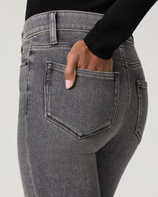 Load image into Gallery viewer, Laurel Canyon Black Jean