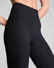 Load image into Gallery viewer, Booty Boost 7/8 Leggings Black Leopard