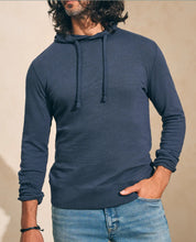 Load image into Gallery viewer, Faherty Men’s Sunwashed Hoodie Blue Nights