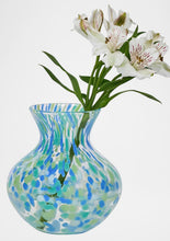 Load image into Gallery viewer, Juliska Puro glass vase with speckled pattern holding white alstroemeria flowers