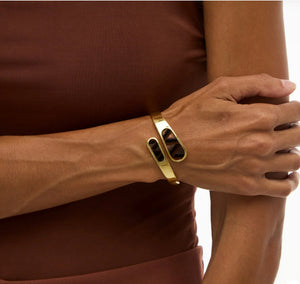 Naomi Bezel Hinge Cuff