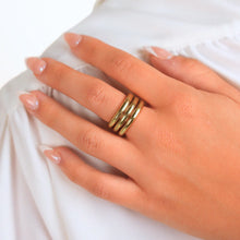Load image into Gallery viewer, Aura AW Rings