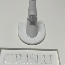 Load image into Gallery viewer, Crislu Platinum Square Cut Halo Ring