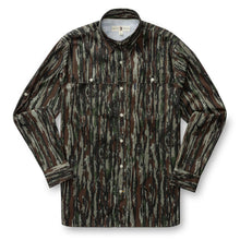 Load image into Gallery viewer, Realtree Performance Dobby Guide Shirt
