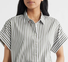 Load image into Gallery viewer, Poplin SS Shadow Stripe