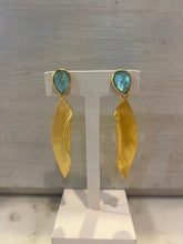 Load image into Gallery viewer, Sarit Fold Leaf Earring Aqua