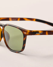 Load image into Gallery viewer, Malibu Sunglasses