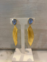 Load image into Gallery viewer, Sarit Fold Leaf Earring Blue