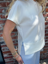 Load image into Gallery viewer, AE Crewneck Tee