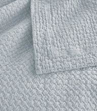 Load image into Gallery viewer, Juliet Matelassé Coverlet King/Cal King Blue