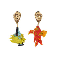 Load image into Gallery viewer, Olas Earrings