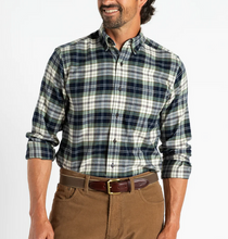 Load image into Gallery viewer, Duck Head Becker Plaid Flannel Shirt Shirt Dark Forest