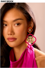 Load image into Gallery viewer, Anya Medallion Drop Earring