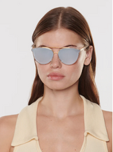 Load image into Gallery viewer, Clio Crystal Nylon