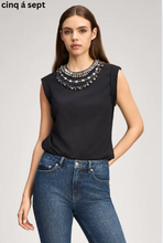 Load image into Gallery viewer, Chunky Necklace Bella Tee