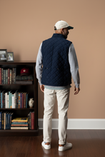 Load image into Gallery viewer, Freemont Quilted Vest Navy