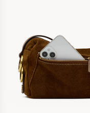 Load image into Gallery viewer, Doxie Suede Medium Cinnamon