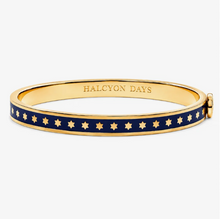 Load image into Gallery viewer, Halcyon Days Skinny Star Hinged Bangle with enamel band featuring repeating star motifs