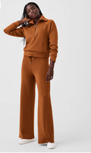 Load image into Gallery viewer, Spanx Airessentials Wide Leg Pant Butterscotch