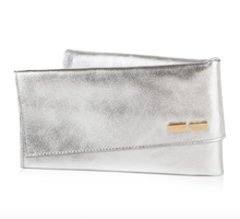 Load image into Gallery viewer, Bene Ryland Wallet in Silver