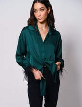 Load image into Gallery viewer, Hutch Perry Tie Waist Top Emerald