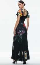 Load image into Gallery viewer, Alice + Olivia Fara Deep V Flutter Sleeve Essential Floral