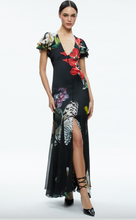 Load image into Gallery viewer, Alice + Olivia Fara Deep V Flutter Sleeve Essential Floral
