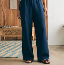 Load image into Gallery viewer, Faherty Monterey Linen Pant After Midnight